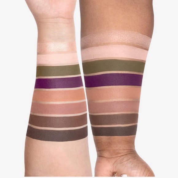 Ofra Cosmetics X Hot Mess Momma 
Unconditional Mini Mix Face Palette - Picture 4 of 14